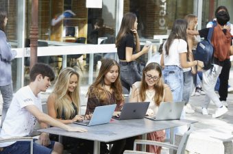 ieuniversity_campus||