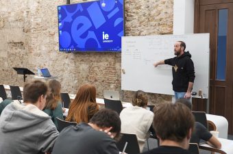 Quantum computing basics professor eduardo explains